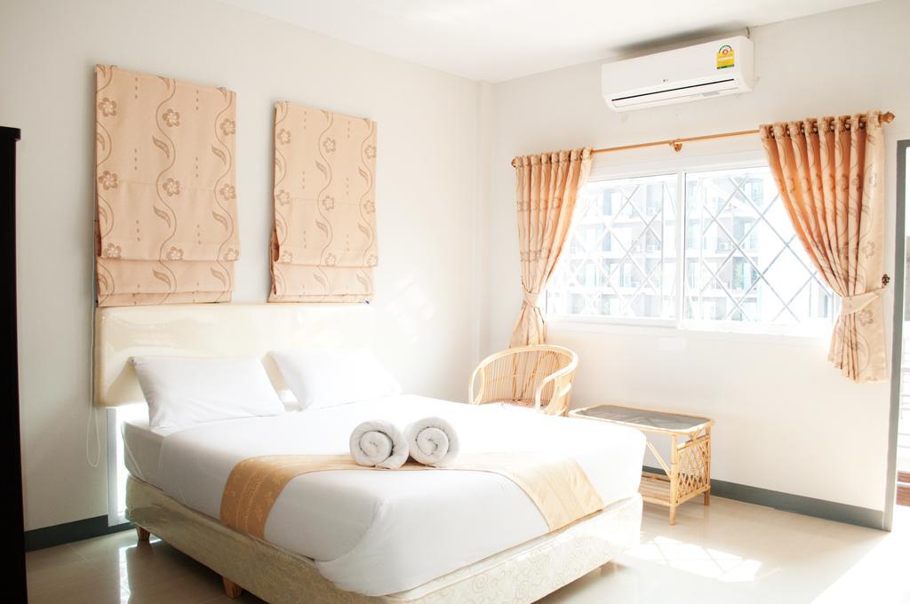 Buakhao Service Home Pattaya Habitación foto